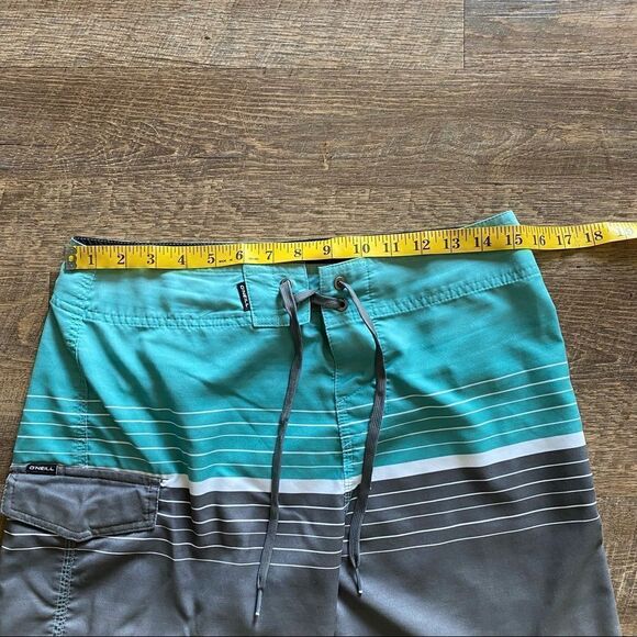 O’Neill Board Shorts High Tide Stripe Beach Men’s 30 Waist Swim - Picture 10 of 13